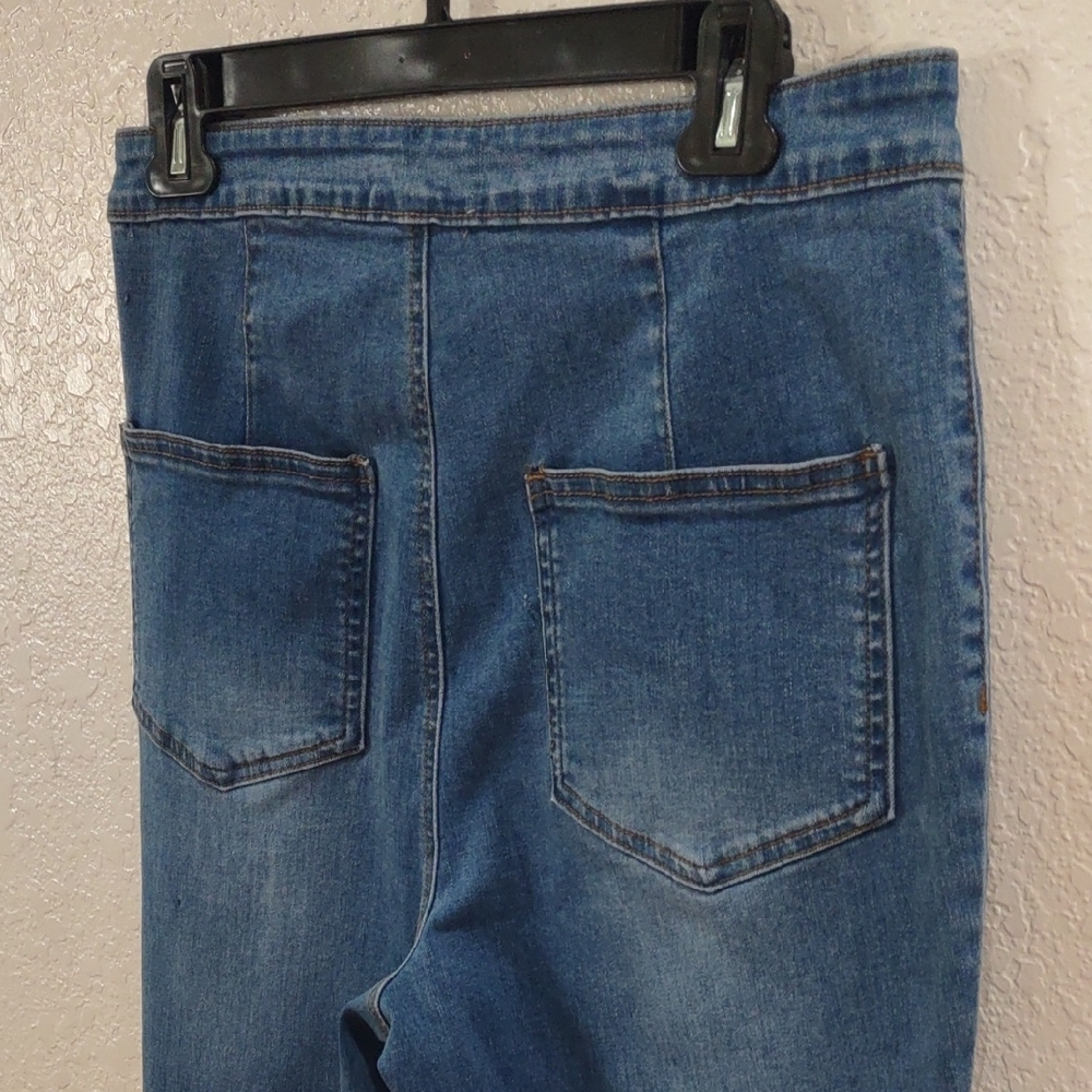 Chelsea & Violet, Size 31,Blue Flared Women's Jeans - Picture 9 of 17